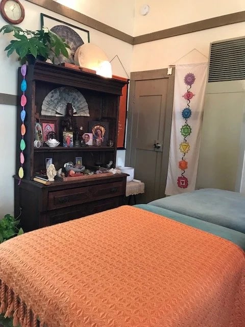 The Center for Creative Renewal: Art Therapy image