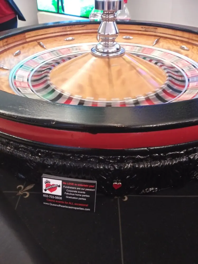 Queen of Hearts Casino Parties image