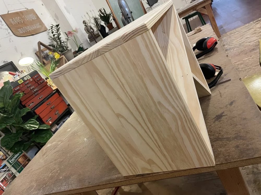 Wood Thumb image