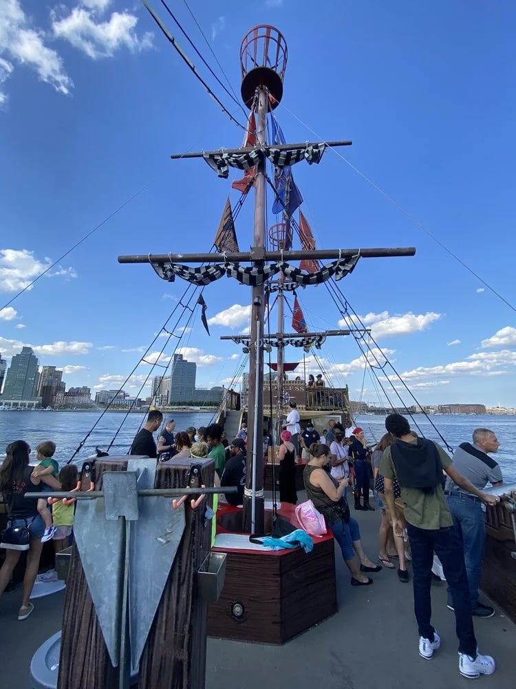 Urban Pirates image