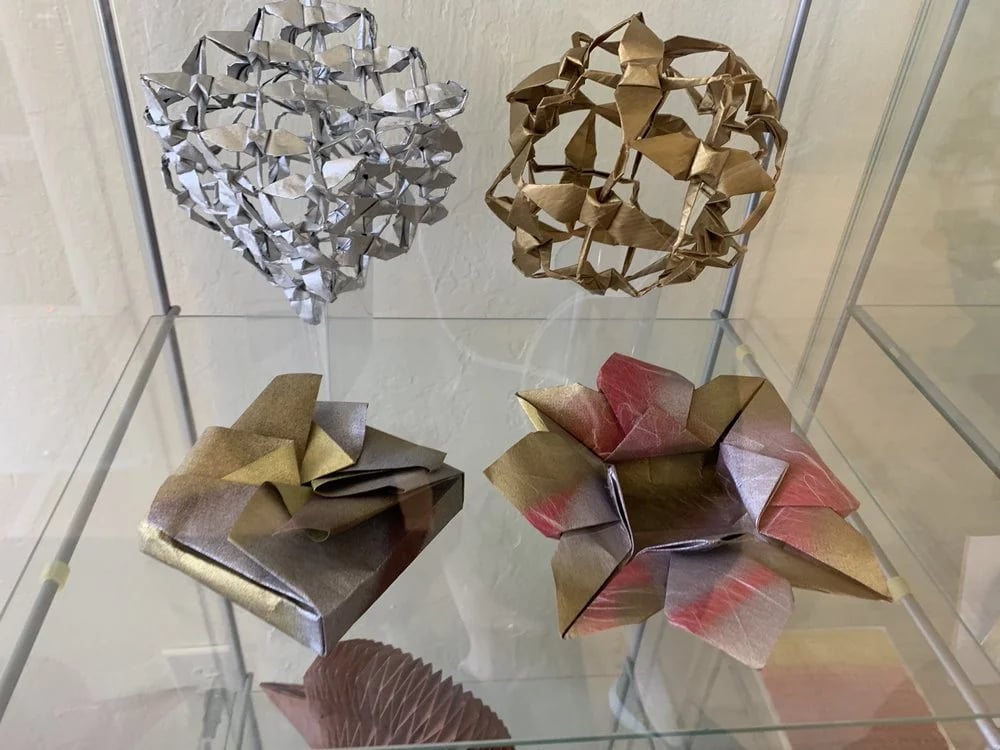 Paper Tree image