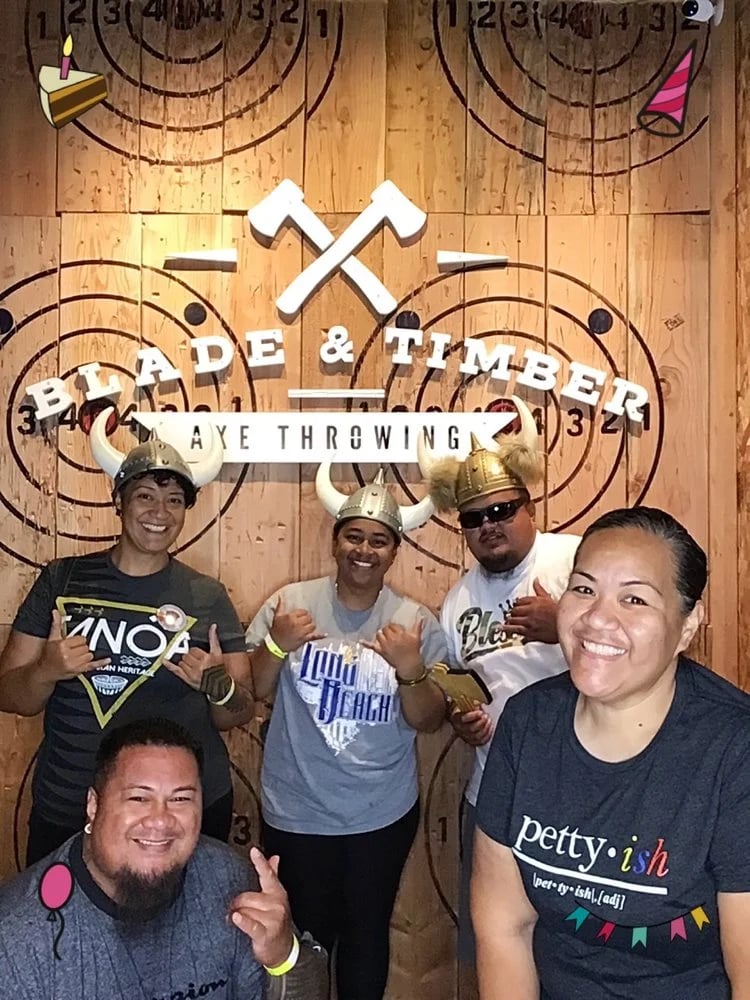 Blade & Timber Axe Throwing - Honolulu image