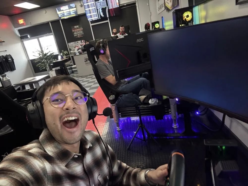 One Line Racing Center image