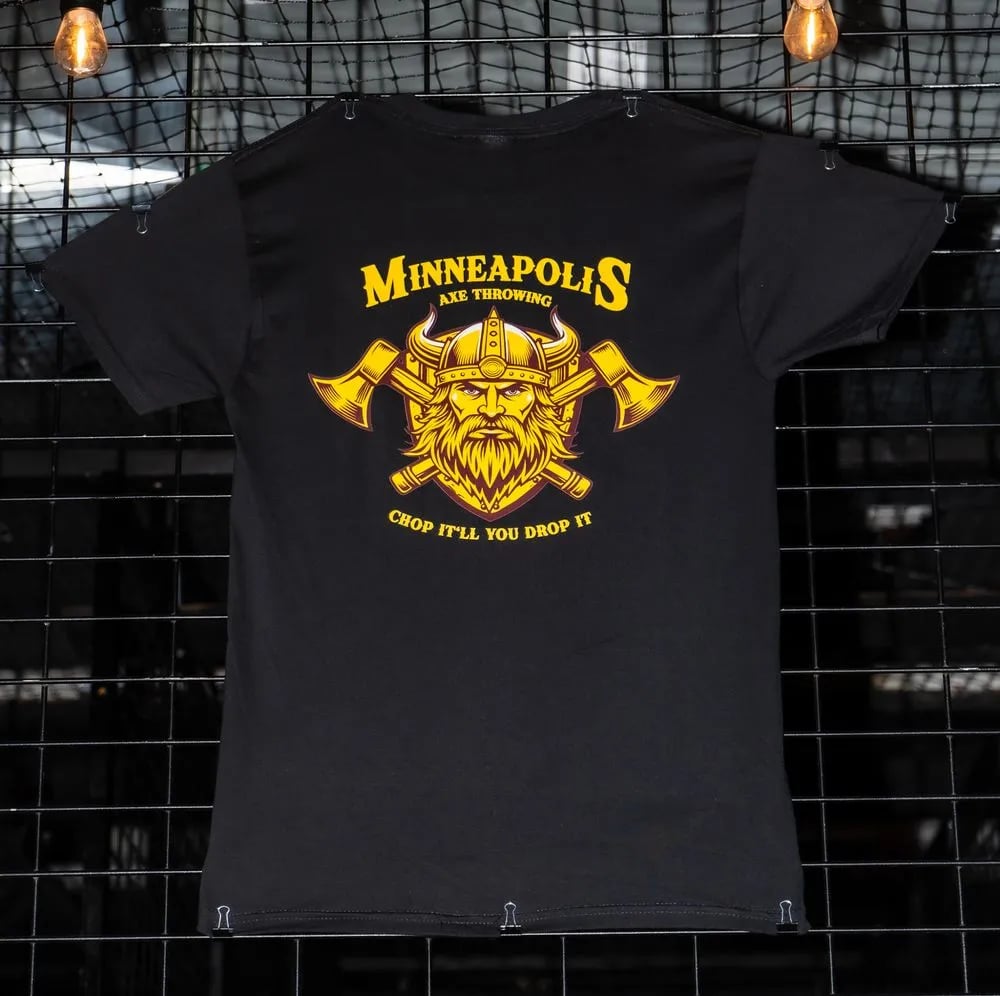 Minneapolis Axe Throwing image