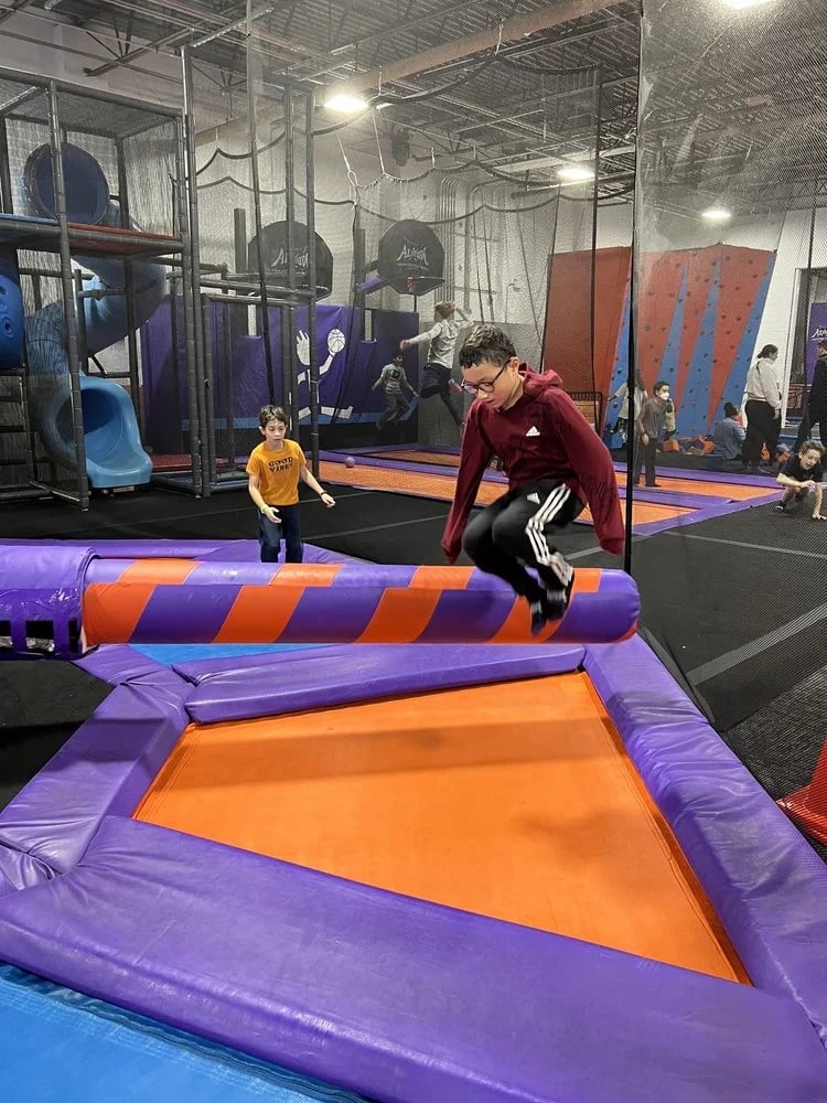 Altitude Chicago Trampoline Park image