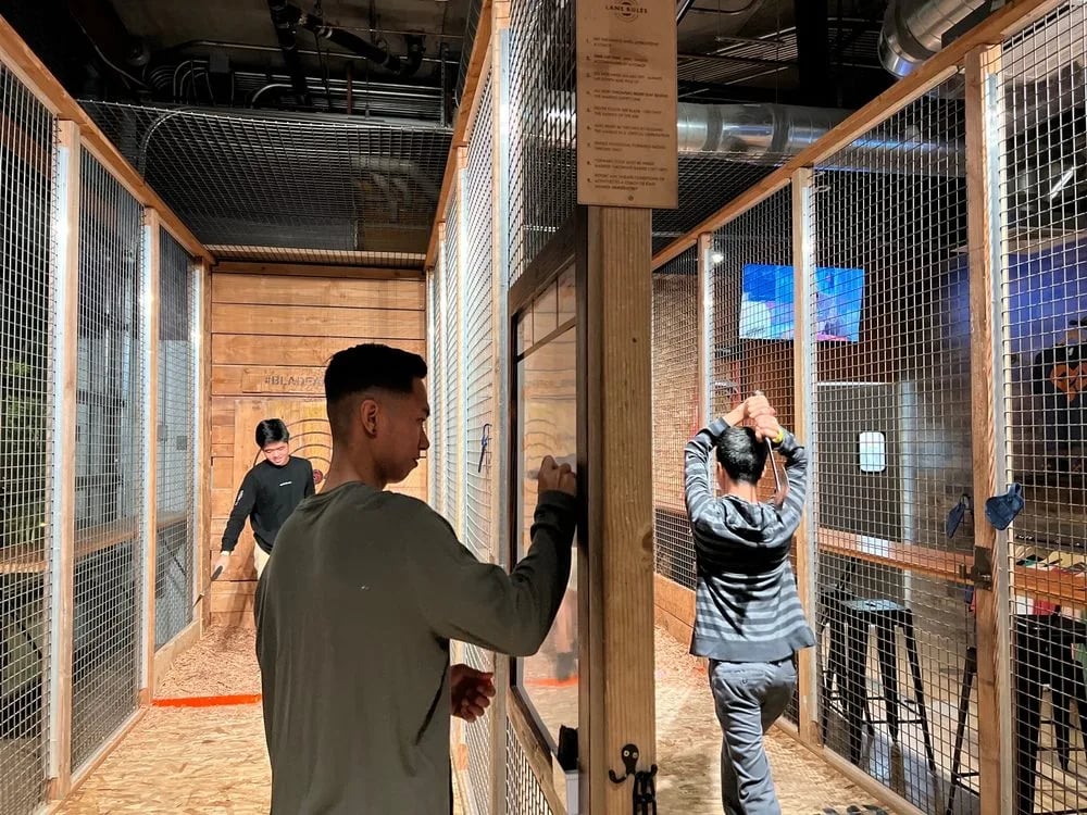 Blade & Timber Axe Throwing - Honolulu image