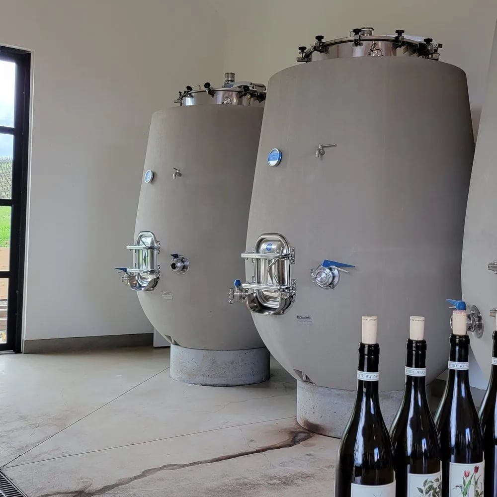 Oregon Wine Guides image