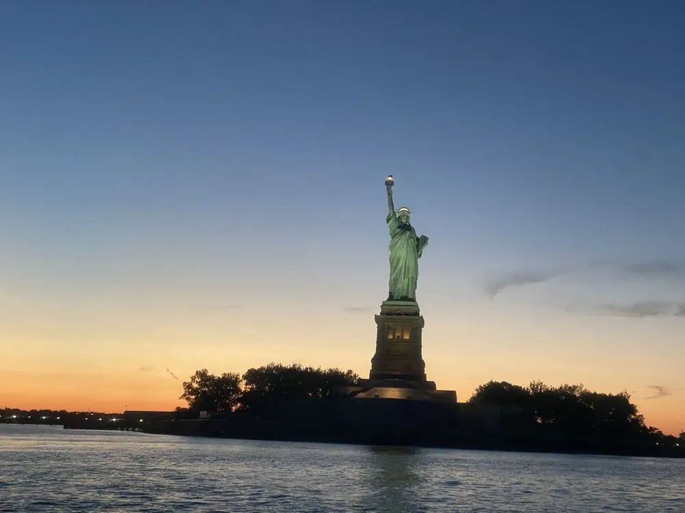 Bateaux New York image
