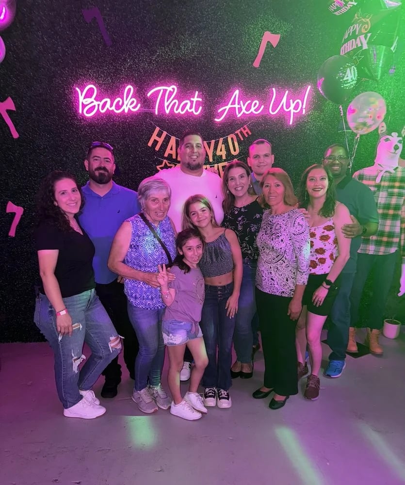 Delirium Axe Throwing image