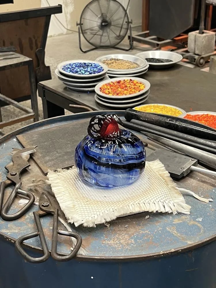 Phoenix Glass Center image