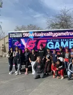 916 Virtual Reality Game Truck