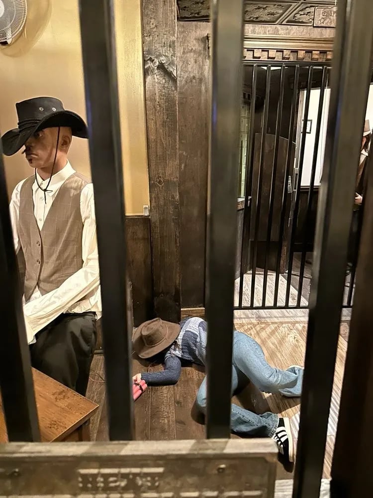 Escape the Room image