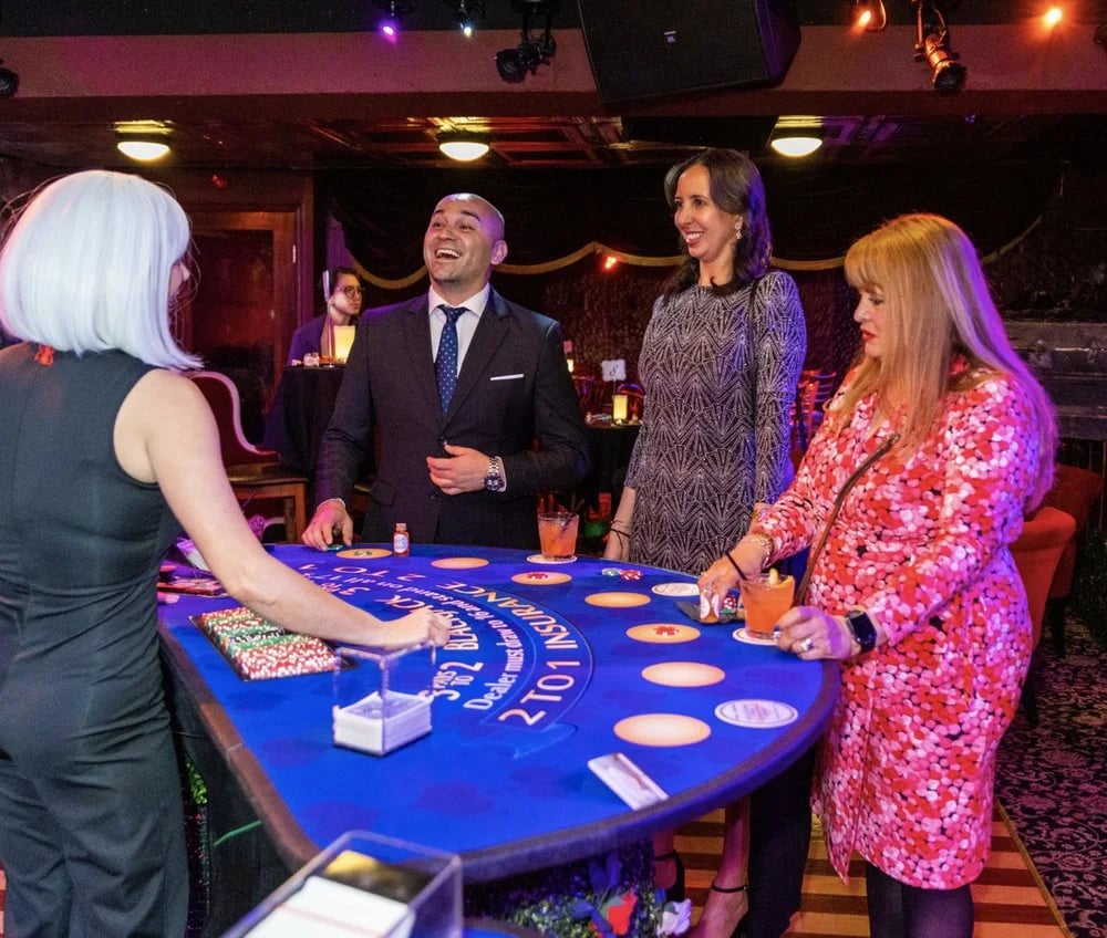 Casinos in Motion image