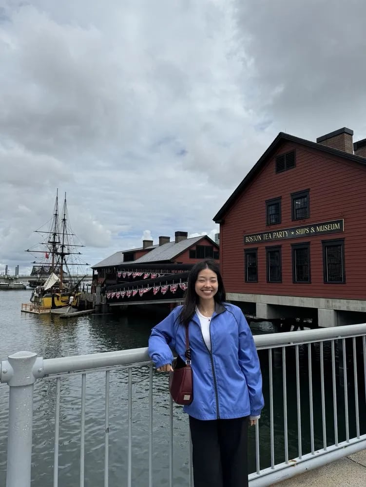 Boston Tea Party Ships & Museum image