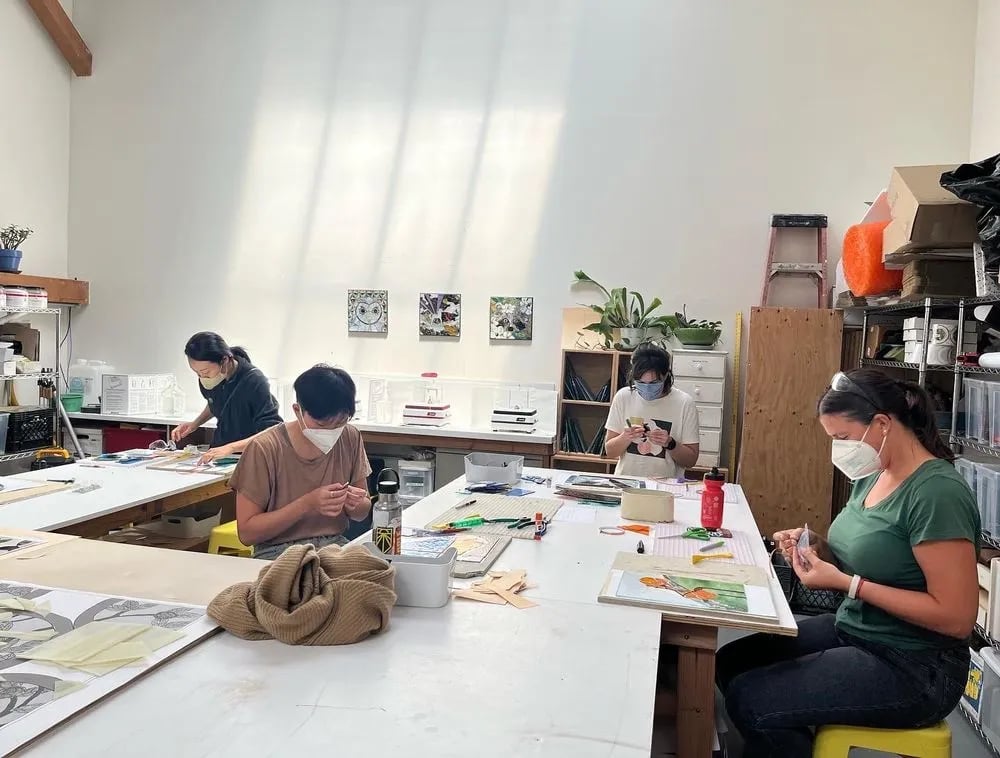 Feral Studio Glass Classes image