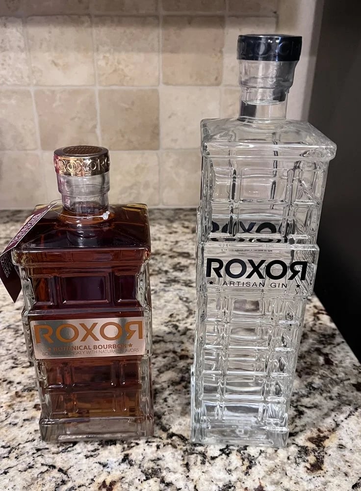 New Artisan Distillery image