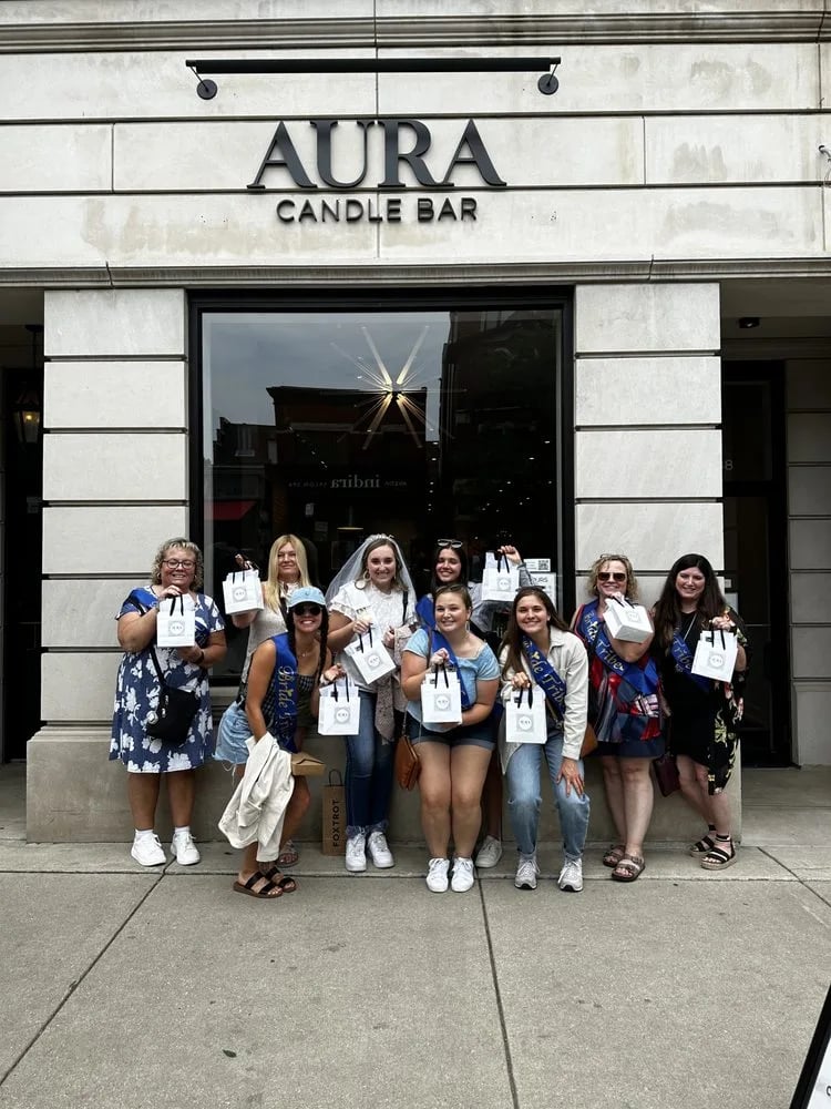 AURA Candle Bar image