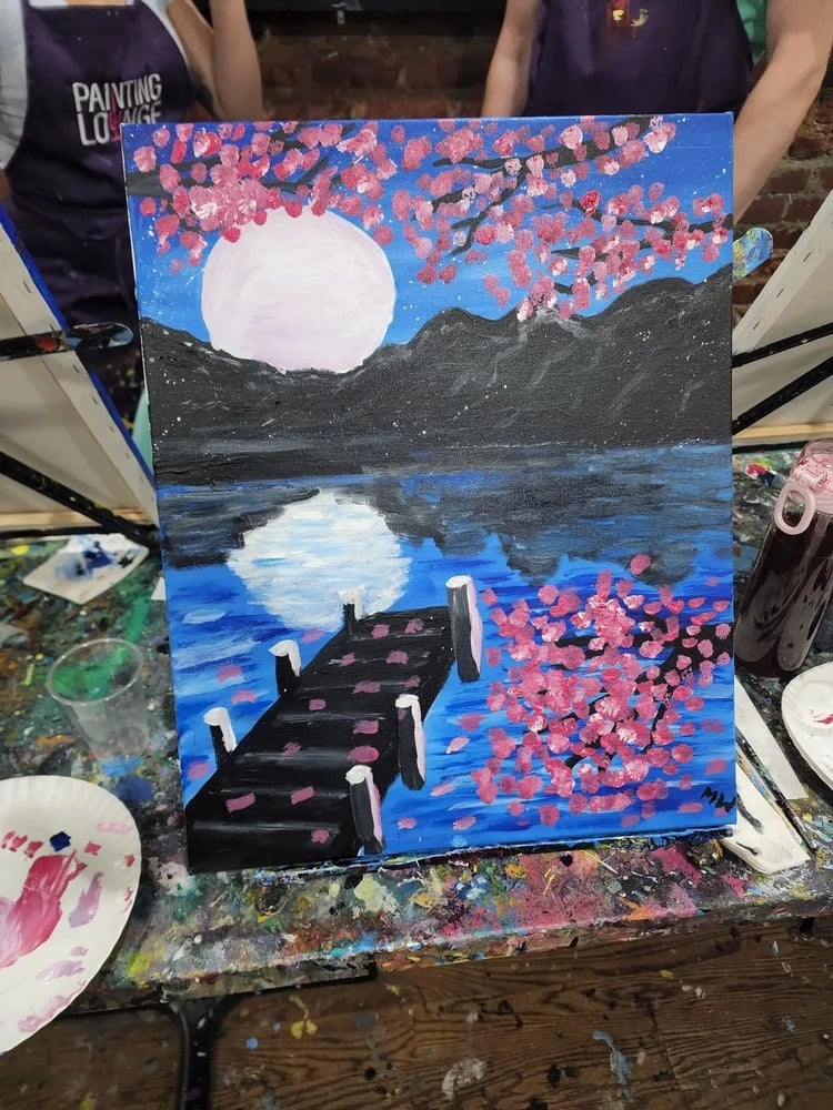 Painting Lounge image