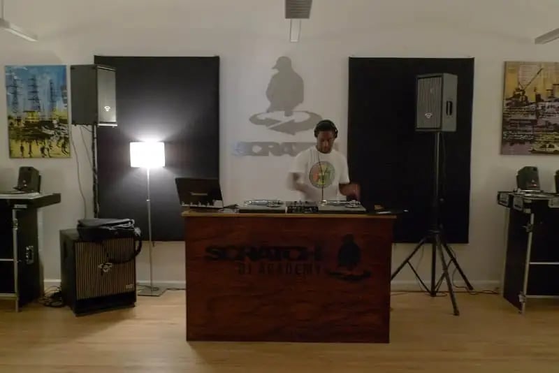 Scratch DJ Academy image