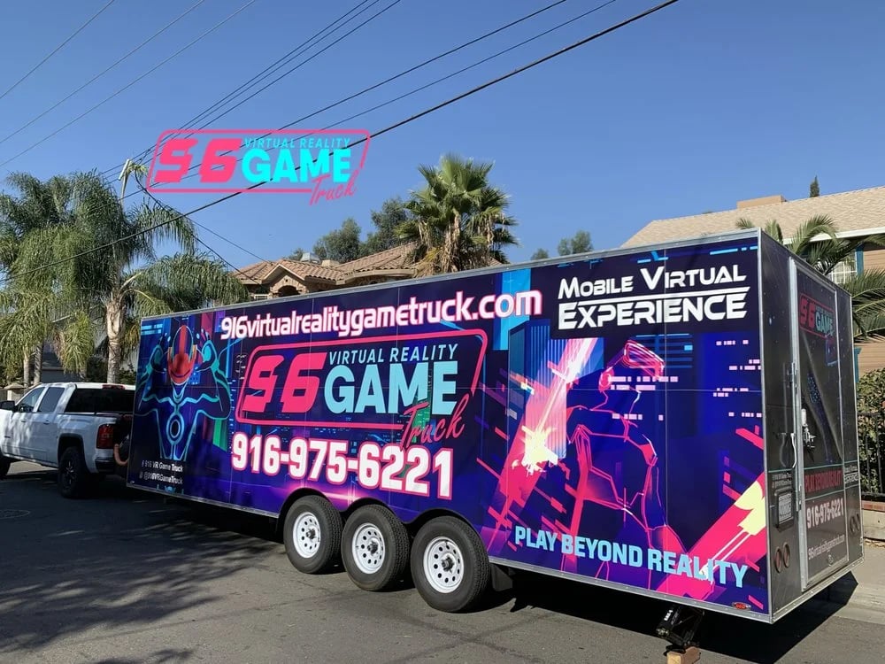 916 Virtual Reality Game Truck image