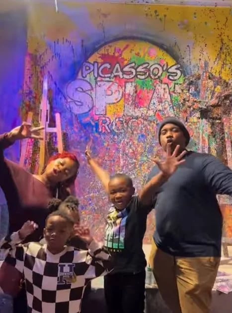 Picasso’s Splat Room image