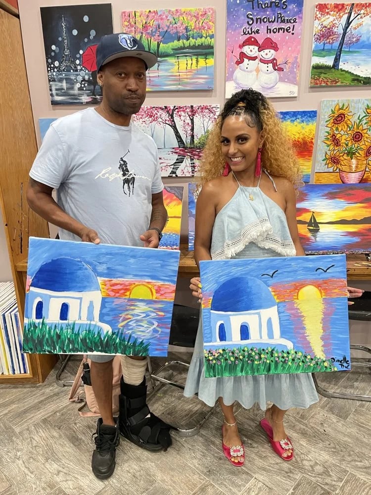 Painting Lounge image