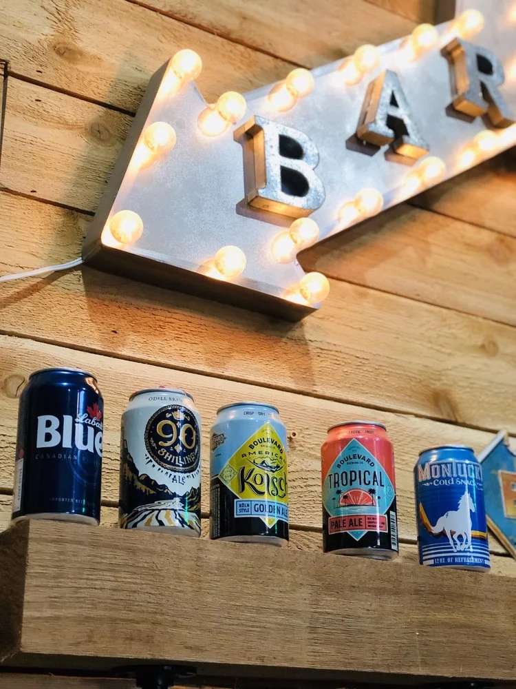 Class Axe Throwing & Bar image