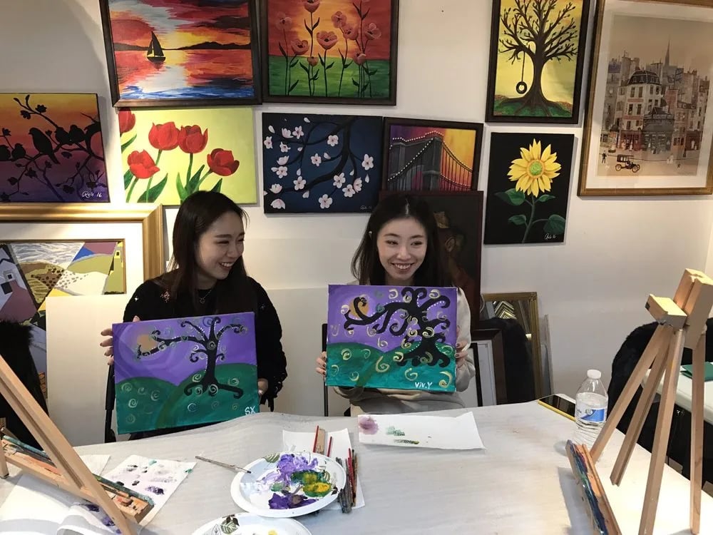 Painting Hangout image