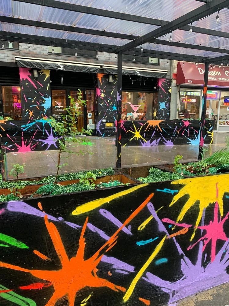 Paint N Pour image