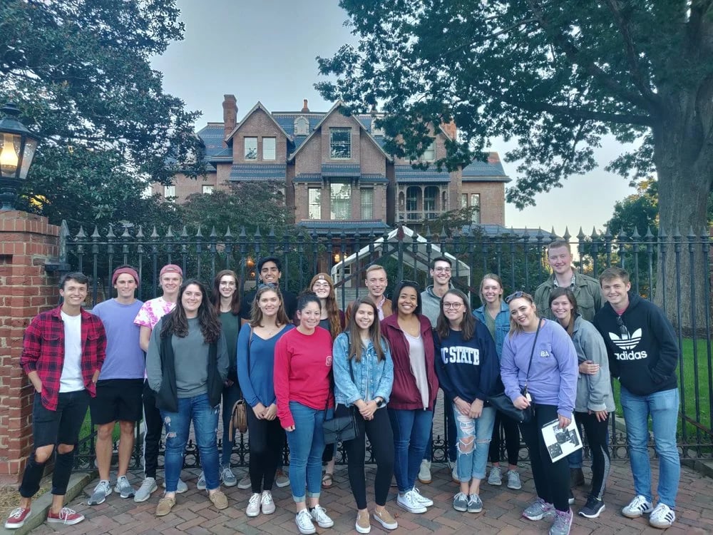 Tobacco Road Tours image