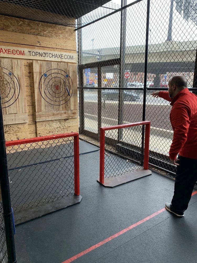 Top Notch Axe Throwing - St Louis image