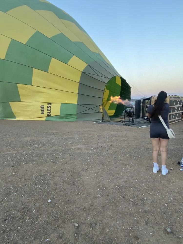 Scottsdale Hot Air Balloon Rides- Aerogelic Ballooning image