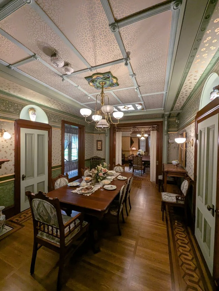 Winchester Mystery House image