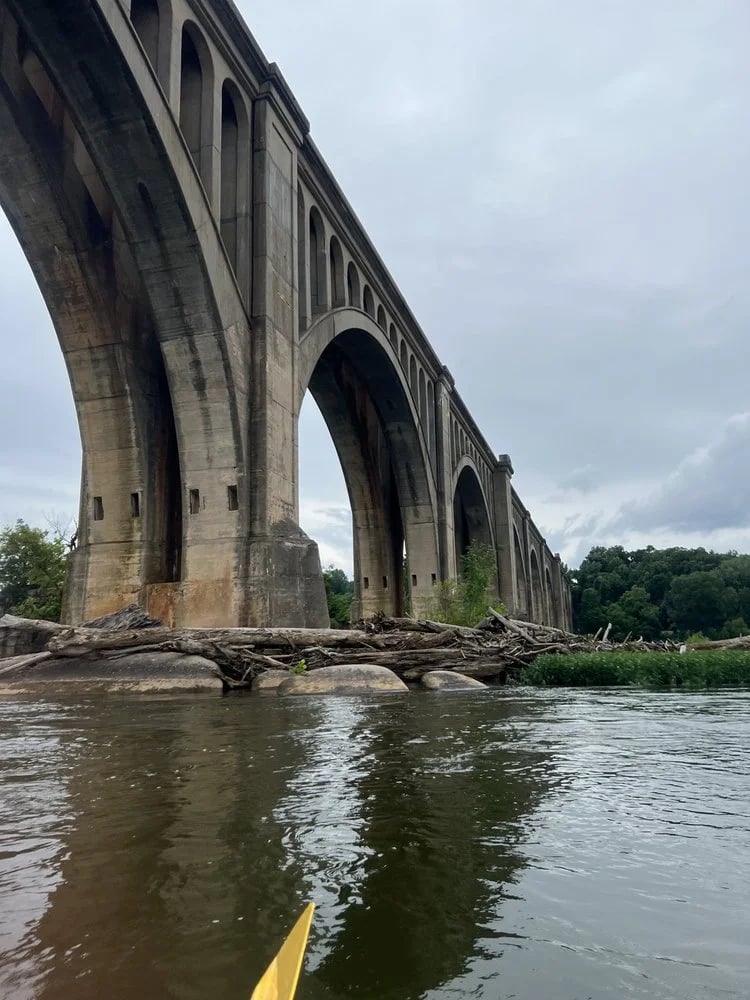 Riverside Outfitters image