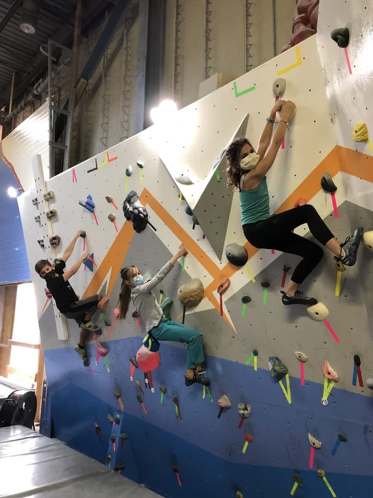Elite Climbing image