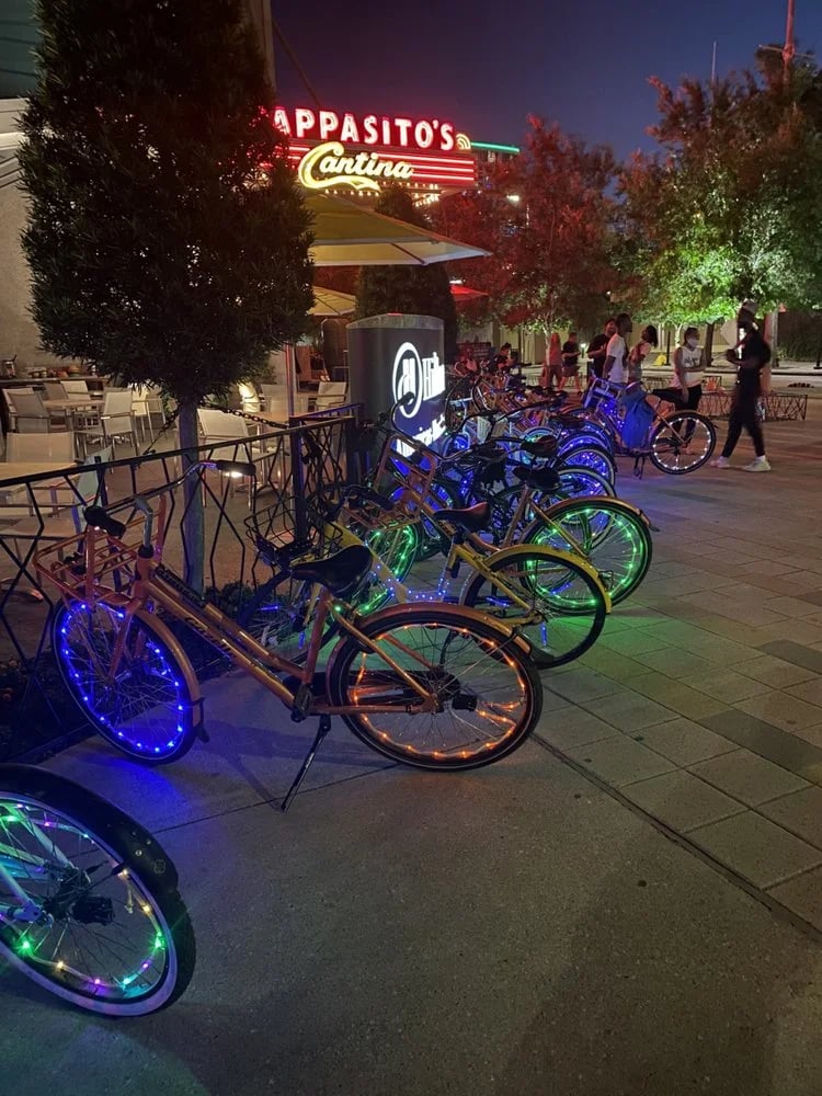 Letsdothishouston image